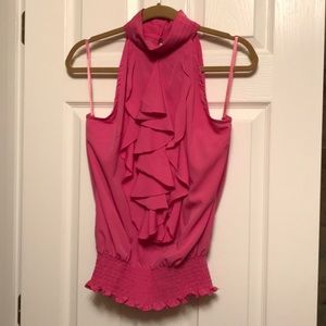 Super cute pink top with amazing detail